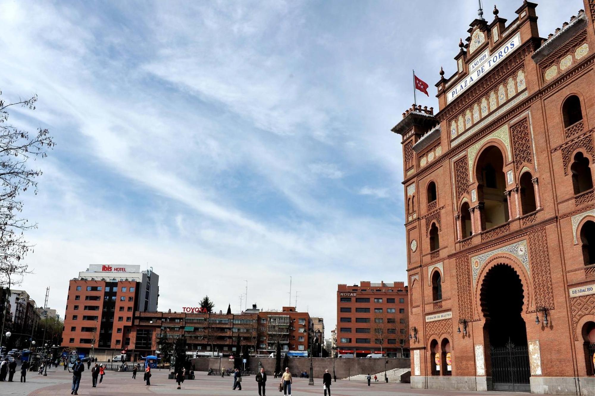 Ibis Madrid Centro las Ventas Exterior foto